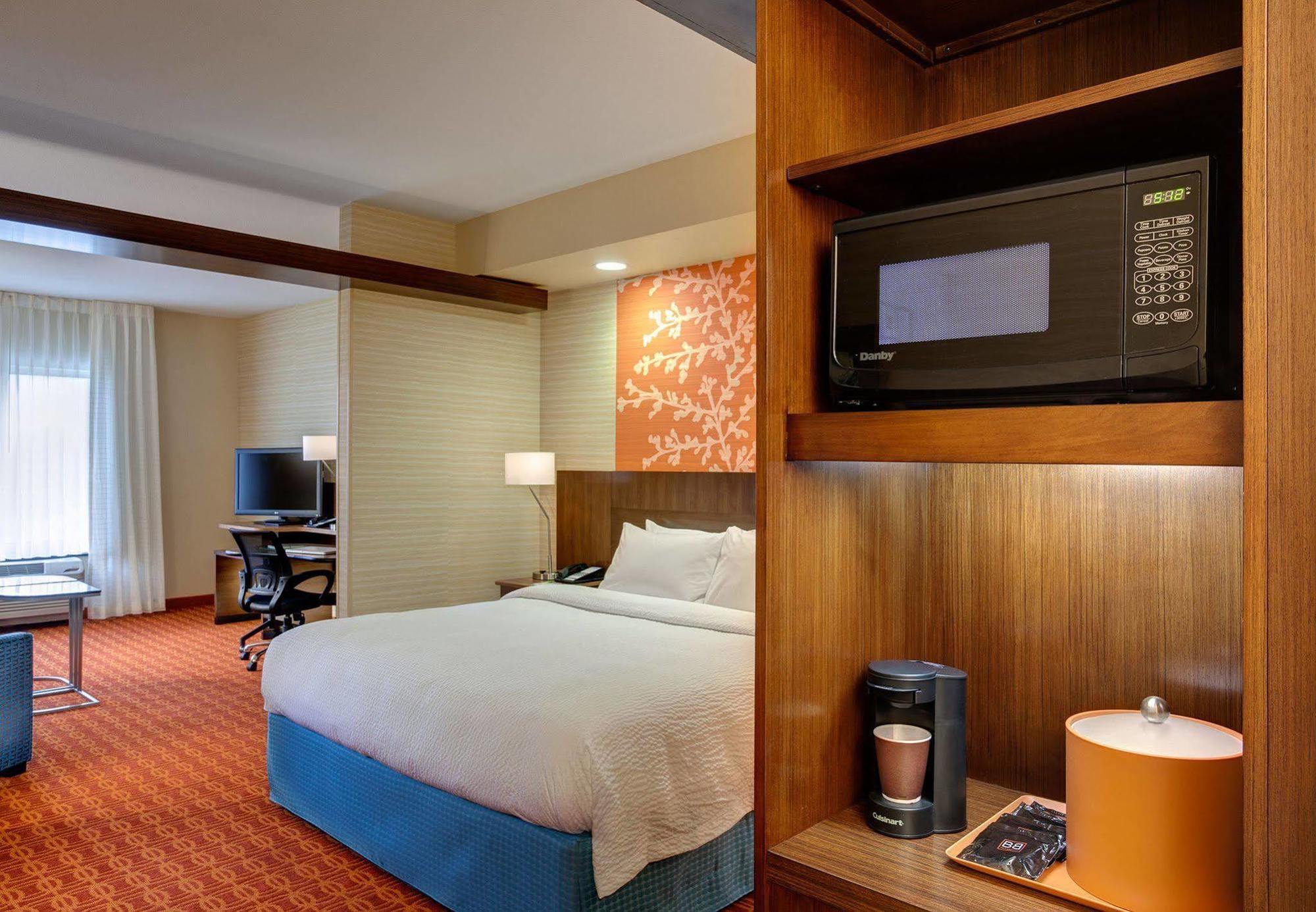 Fairfield Inn And Suites By Marriott Calhoun Kültér fotó